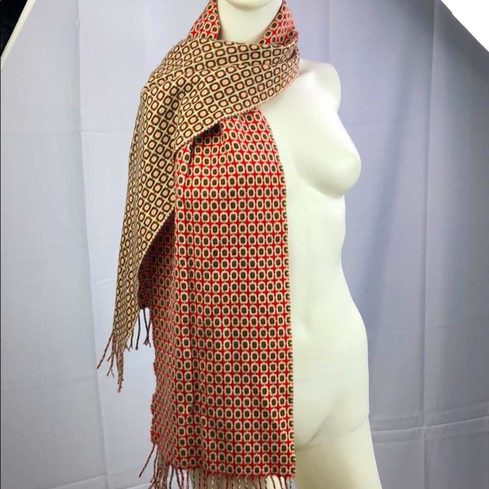 Checked softer than Cashmere Beije Red Scar 11W x 70’ L